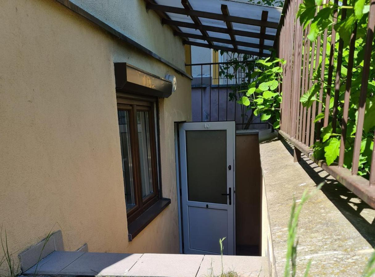 Kawalerka W Kudowie Zdroj Apartment Kudowa-Zdrój Exterior foto