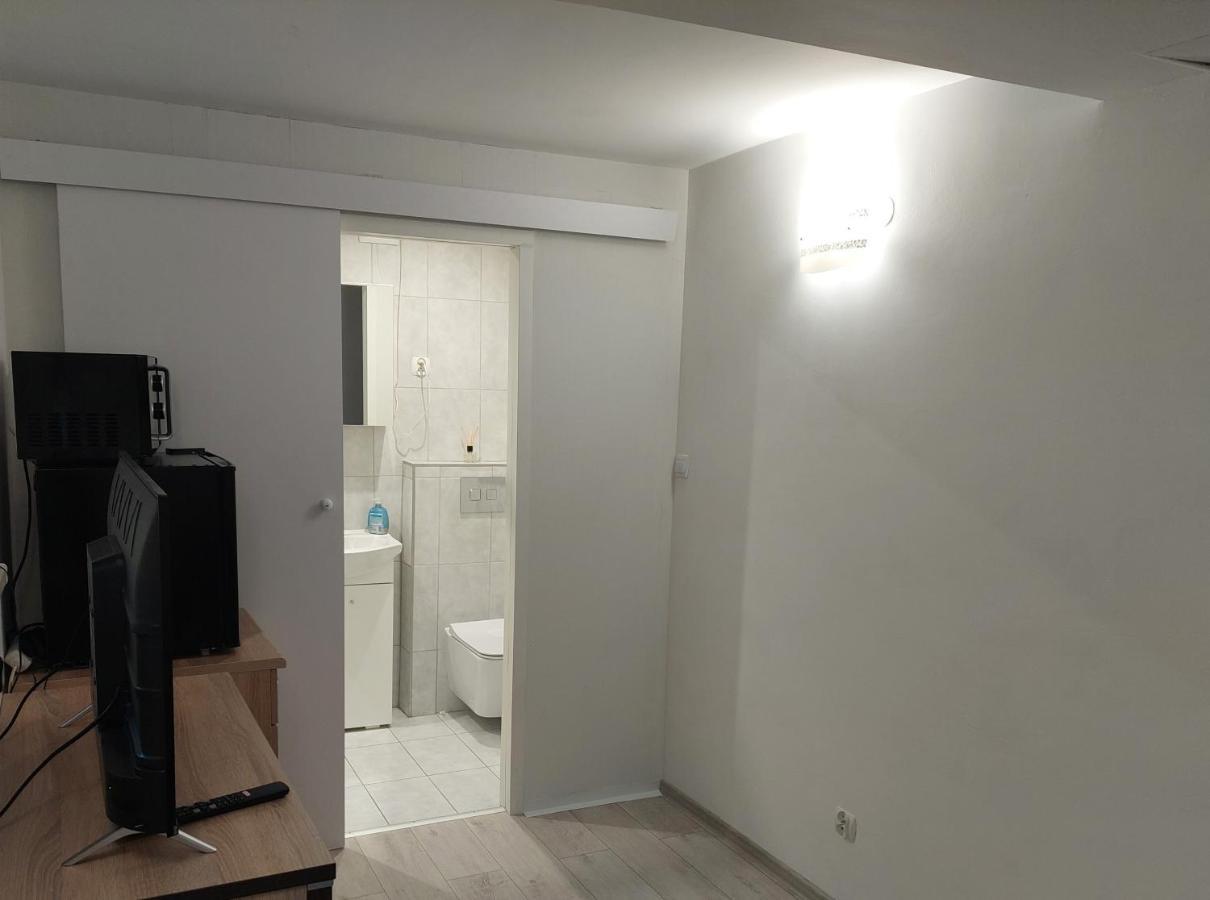 Kawalerka W Kudowie Zdroj Apartment Kudowa-Zdrój Exterior foto